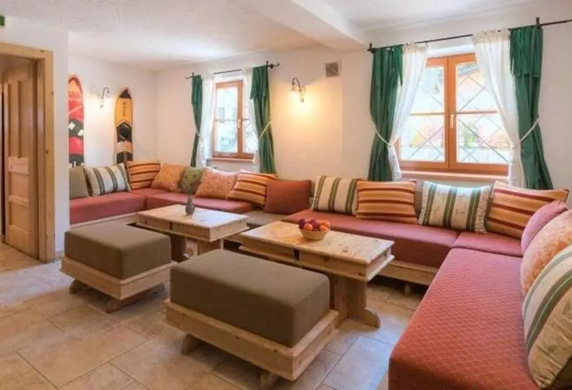 هتل Chalet Murr By Skilink