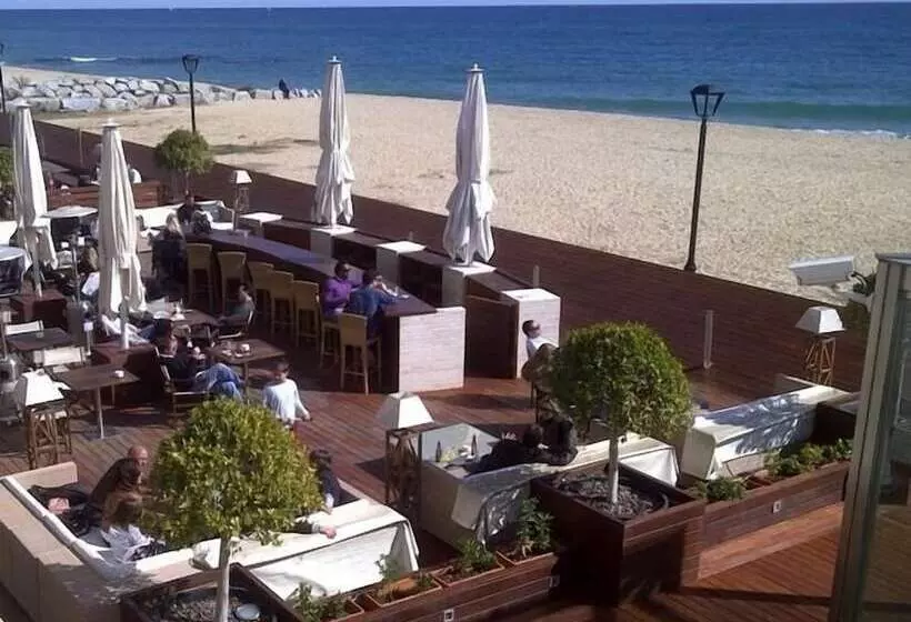 Отель Colon Thalasso Termal