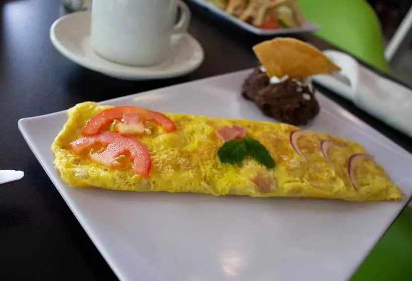 فندق Diana Del Bosque By Dot Urban