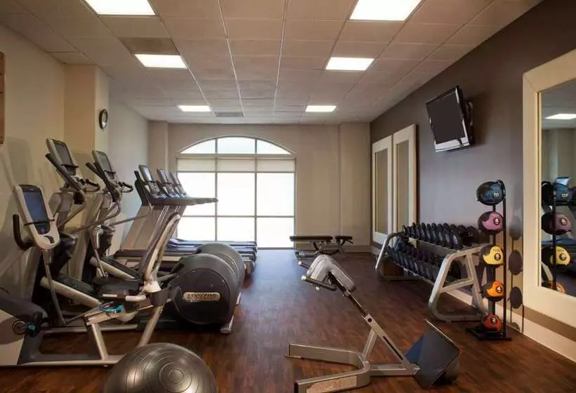 Otel Embassy Suites By Hilton Austin Arboretum