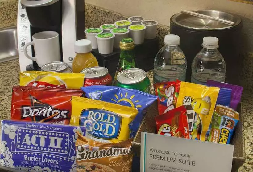 Otel Embassy Suites By Hilton Austin Arboretum