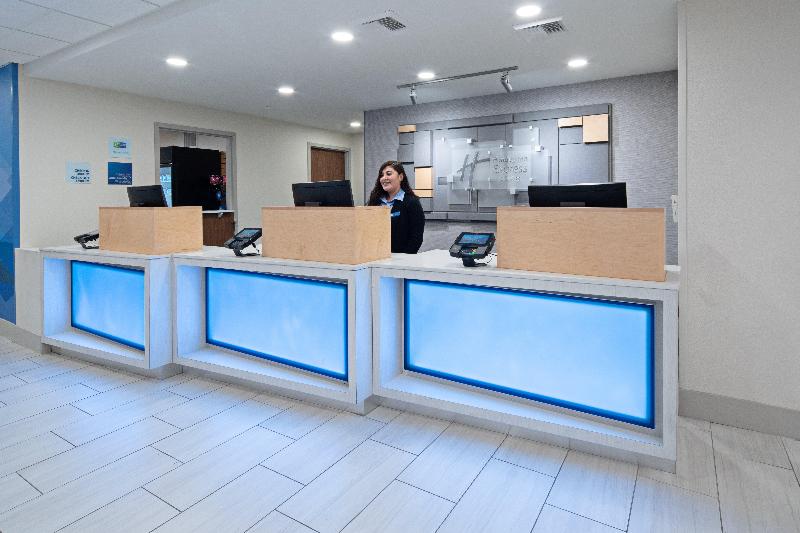 هتل Holiday Inn Express Seattle Sea Tac Airport, An Ihg