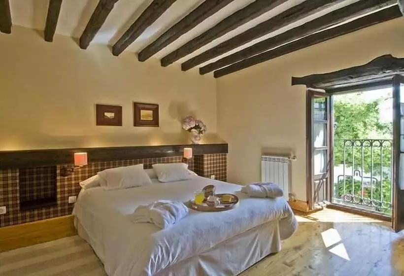 ホテル La Casona De Suesa