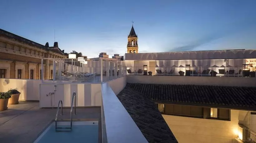 هتل Posada Del Lucero