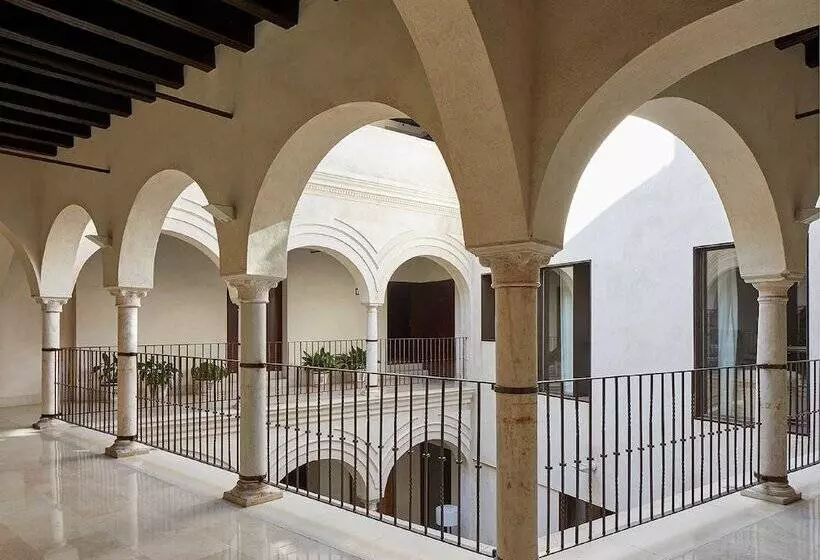 هتل Posada Del Lucero