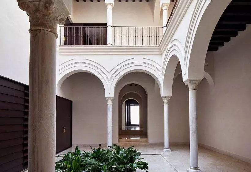 هتل Posada Del Lucero