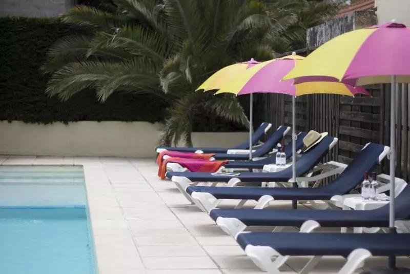 ホテル Le Dauphin