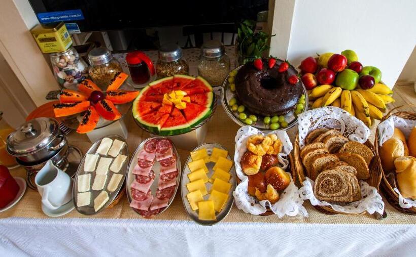 هتل Pousada Casablanca