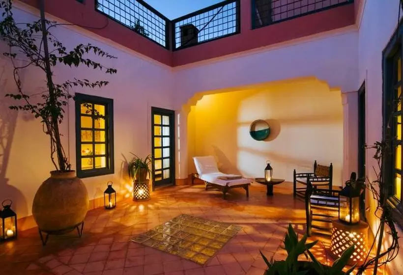 هتل Riyad El Cadi