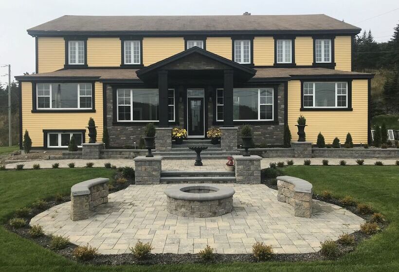 Hotel Castle Landing