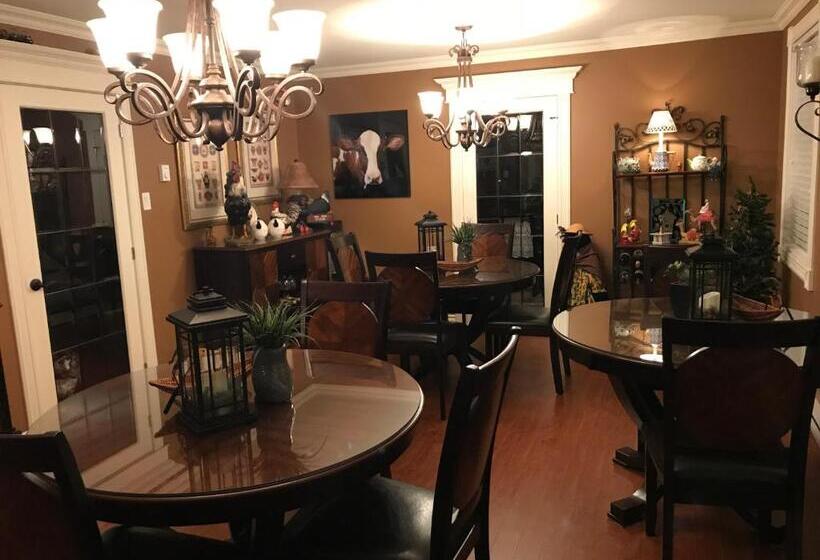 Hotel Castle Landing