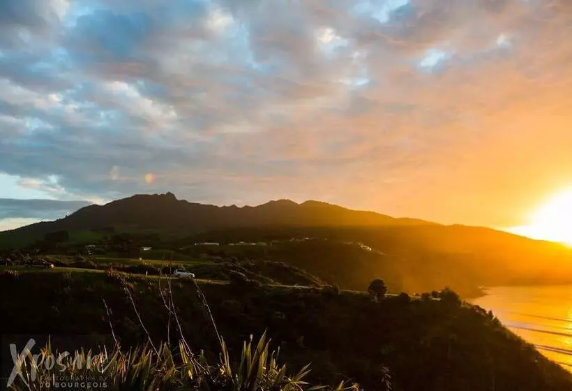 Raglan Sunset Motel