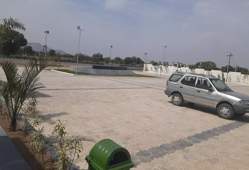 Sentara Hotel And Resort