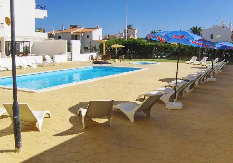 Via Dona Ana Conkrit Rentals