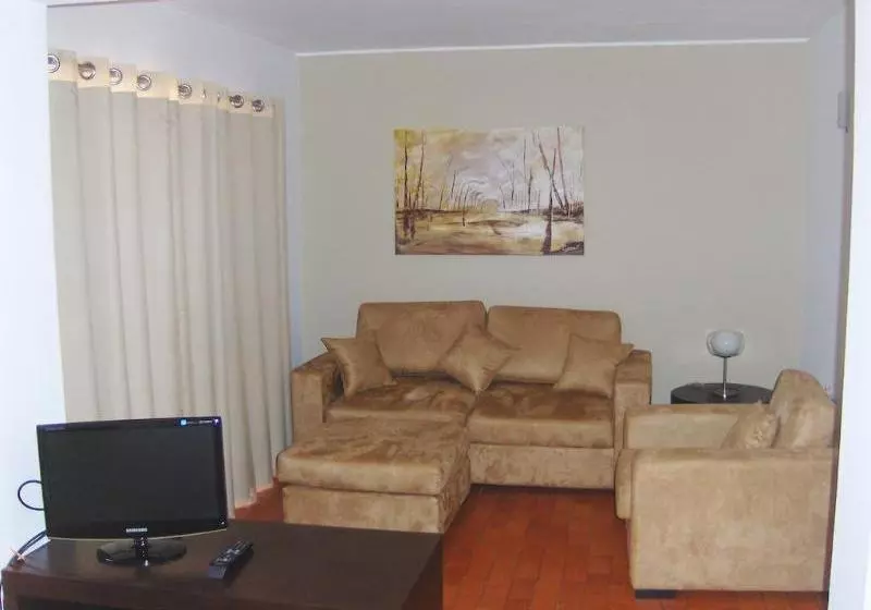 Via Dona Ana Conkrit Rentals