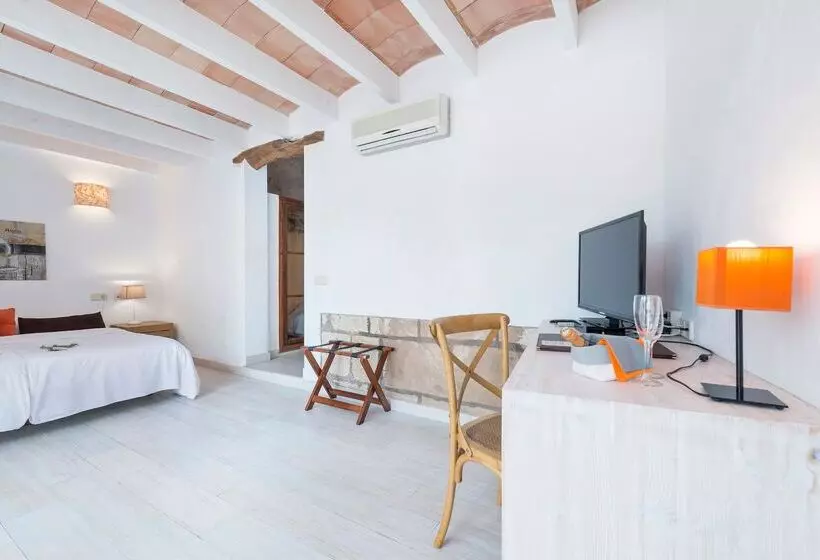 فندق Ca´n Calco