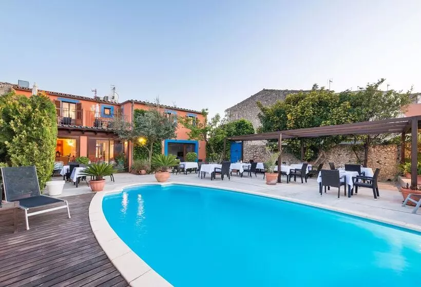 فندق Ca´n Calco