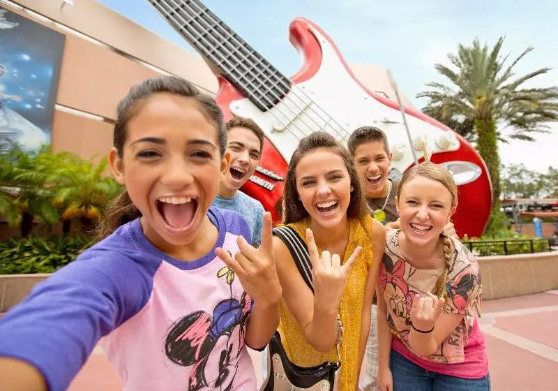 هتل Disney's All Star Music Resort