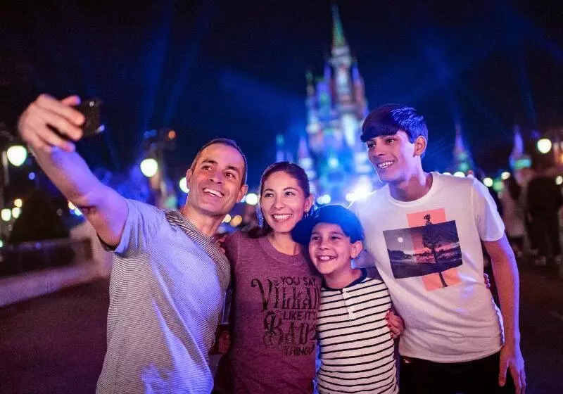 هتل Disney's All Star Music Resort