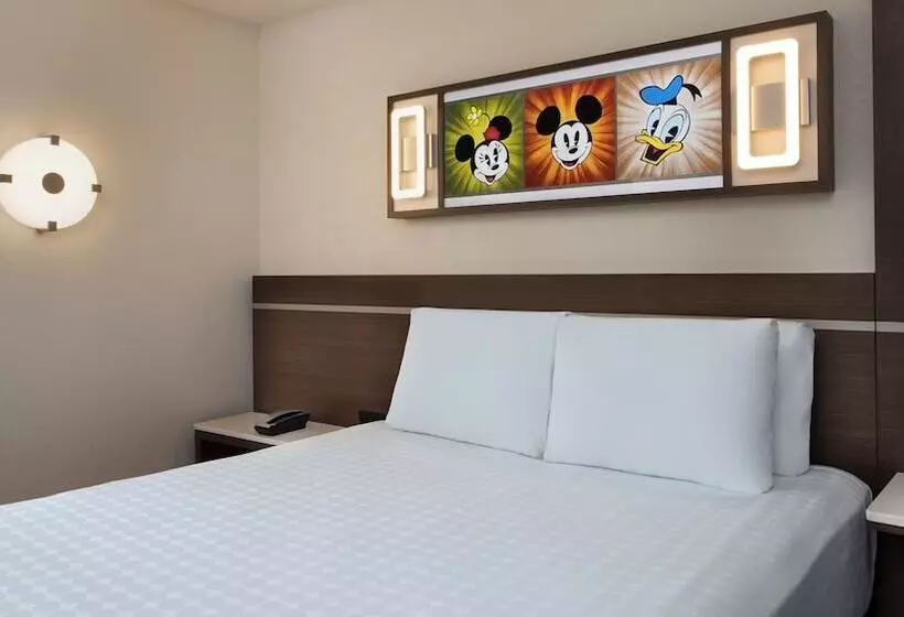 هتل Disney's All Star Music Resort