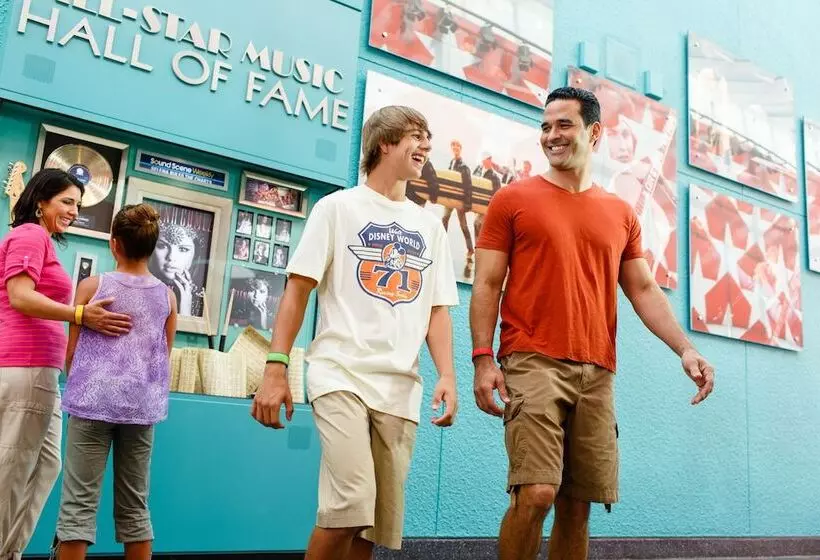 هتل Disney's All Star Music Resort