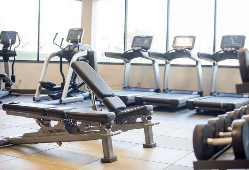 فندق Hilton Memphis