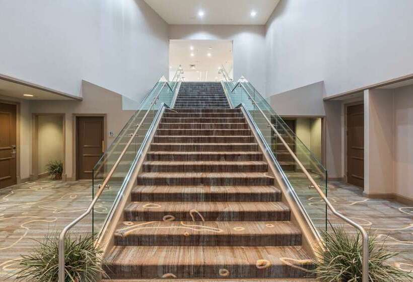 فندق Hilton Memphis