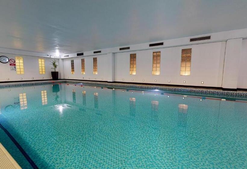 Отель Holiday Inn Milton Keynes Central, An Ihg