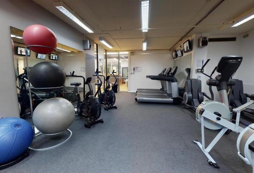 Отель Holiday Inn Milton Keynes Central, An Ihg