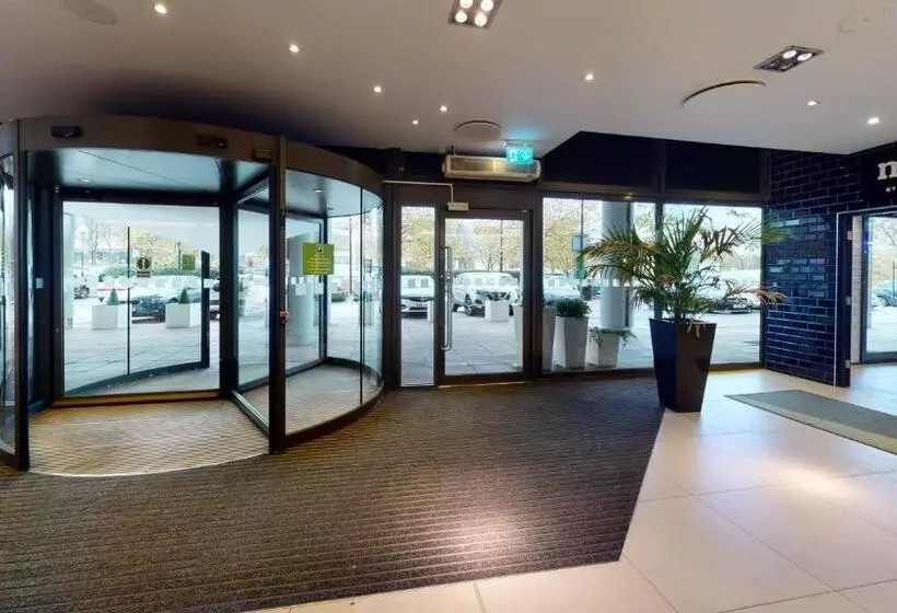 호텔 Holiday Inn Milton Keynes Central, An Ihg