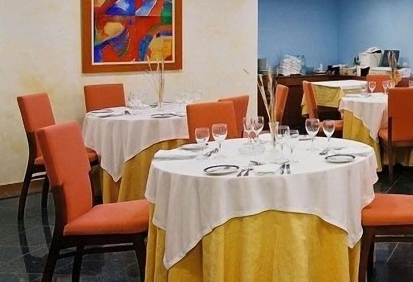 Отель Jorge Grand