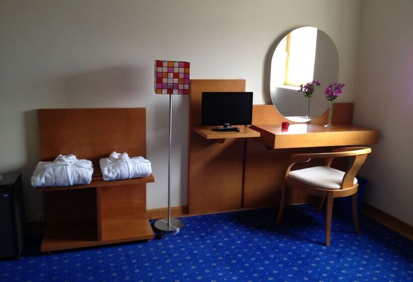 Отель Jorge Grand