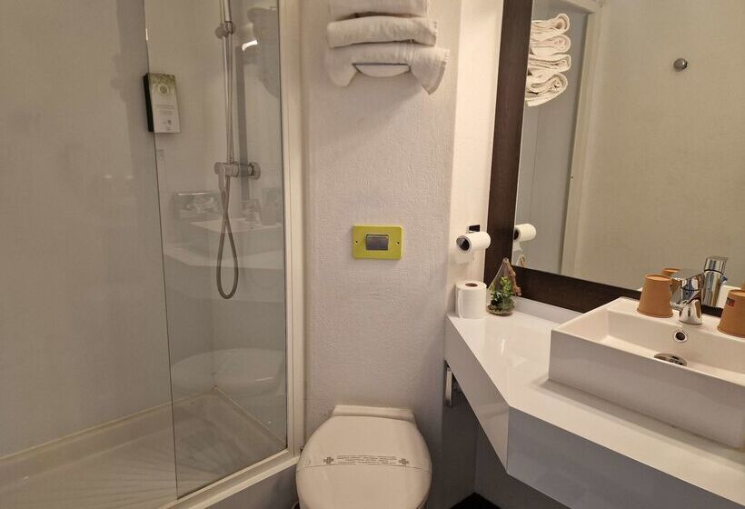 酒店 Kyriad Montluçon   Saint Victor