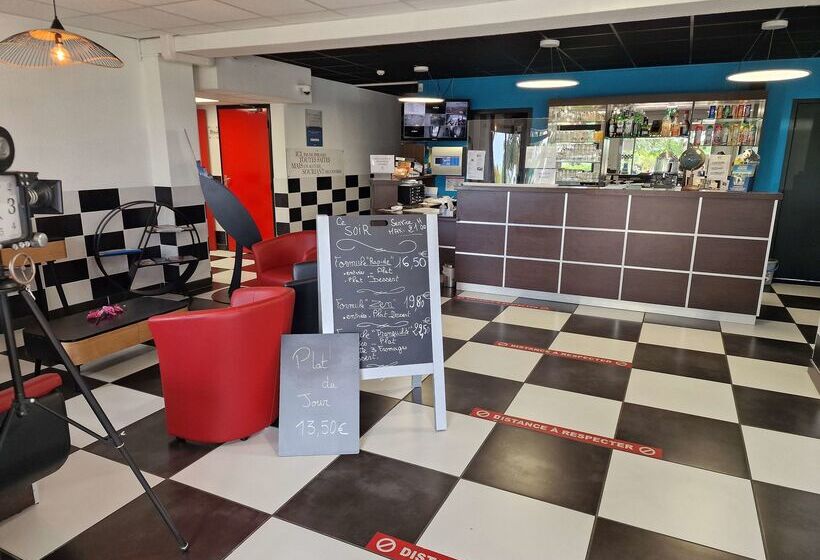 酒店 Kyriad Montluçon   Saint Victor