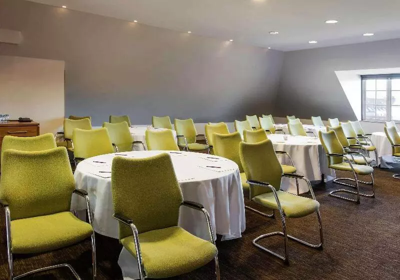 Mercure Warwickshire Walton Hall Hotel & Spa