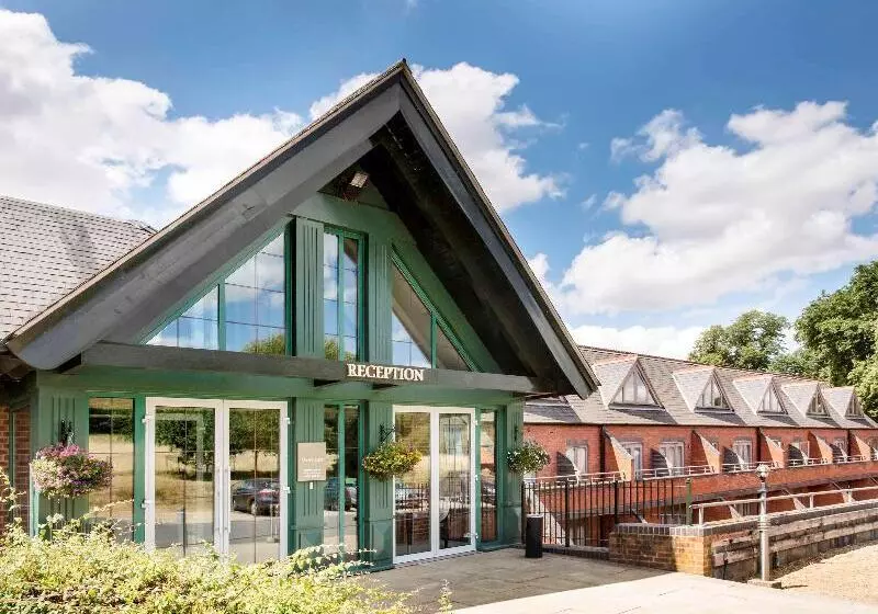 Mercure Warwickshire Walton Hall Hotel & Spa