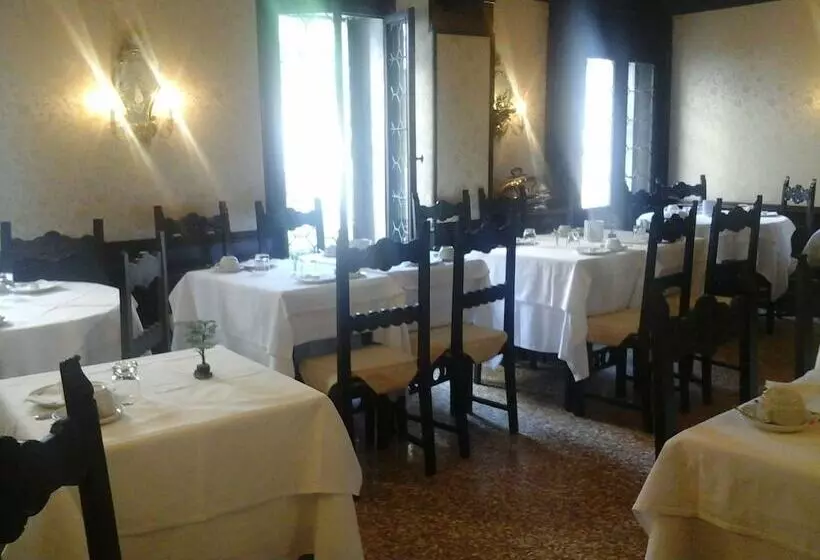 هتل Pensione Seguso