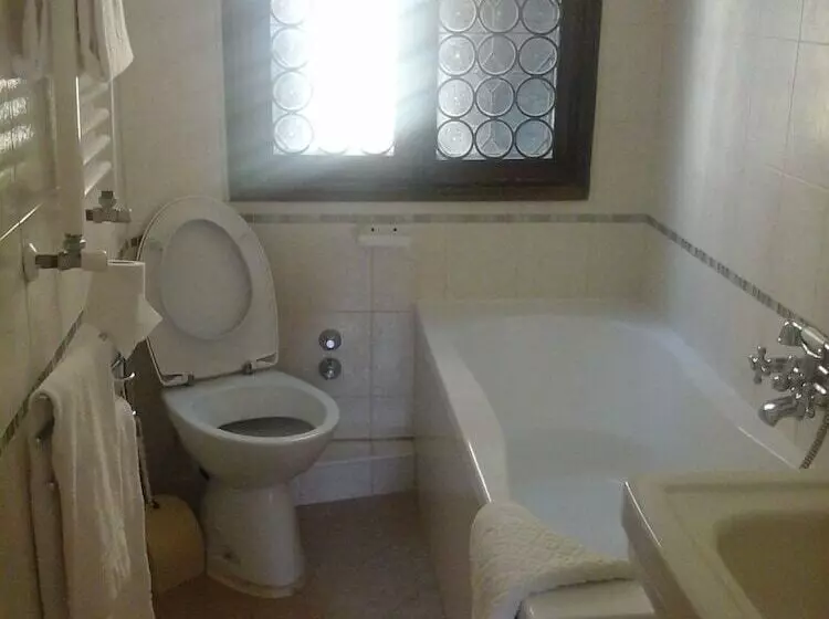 هتل Pensione Seguso