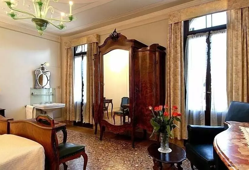 هتل Pensione Seguso