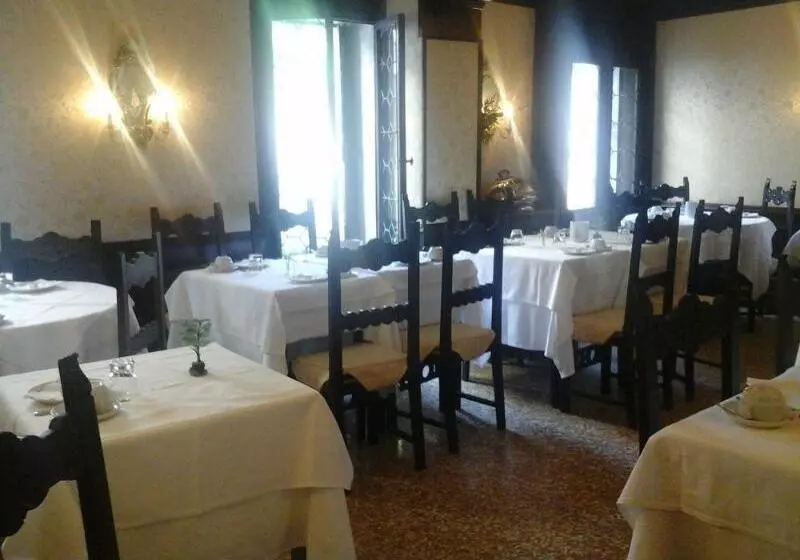 هتل Pensione Seguso