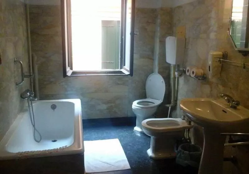 هتل Pensione Seguso