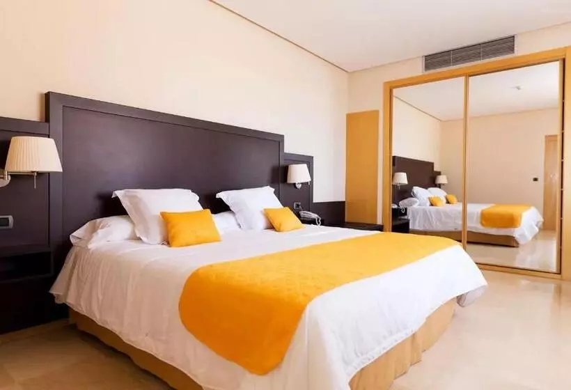 Hotel Puerta de Sahagún