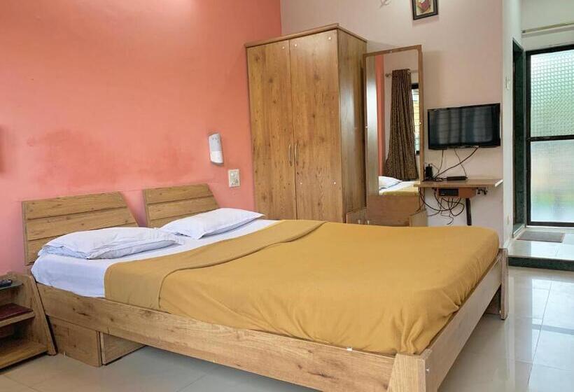 هتل Royale Heritage