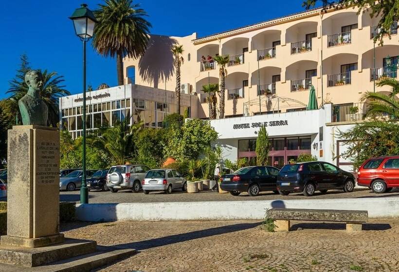 فندق Sol E Serra