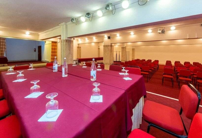 فندق Sol E Serra