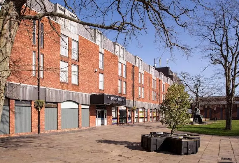 Hotel St James