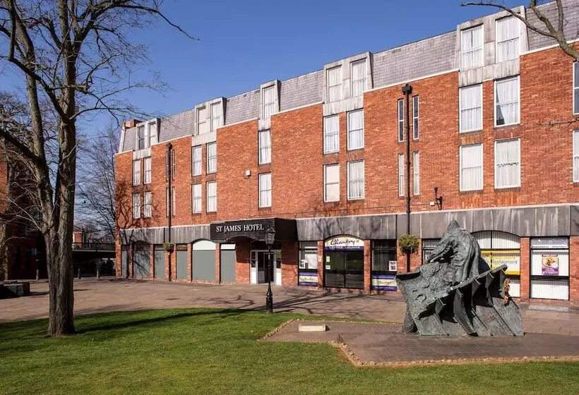 Hotel St James