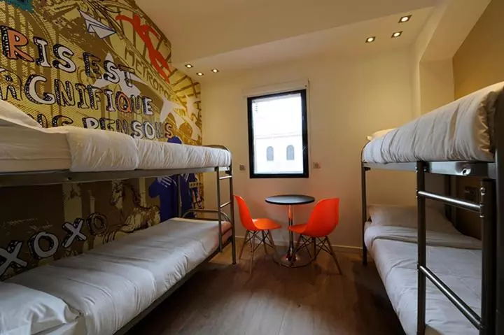 ホテル The 3 Ducks Eiffel Tower By Hiphophostels