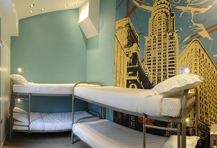 فندق The 3 Ducks Eiffel Tower By Hiphophostels