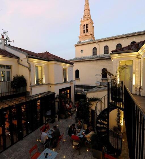 فندق The 3 Ducks Eiffel Tower By Hiphophostels